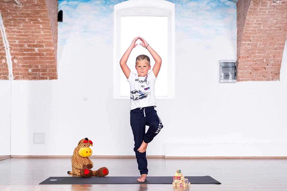 joga za djecu - drvo